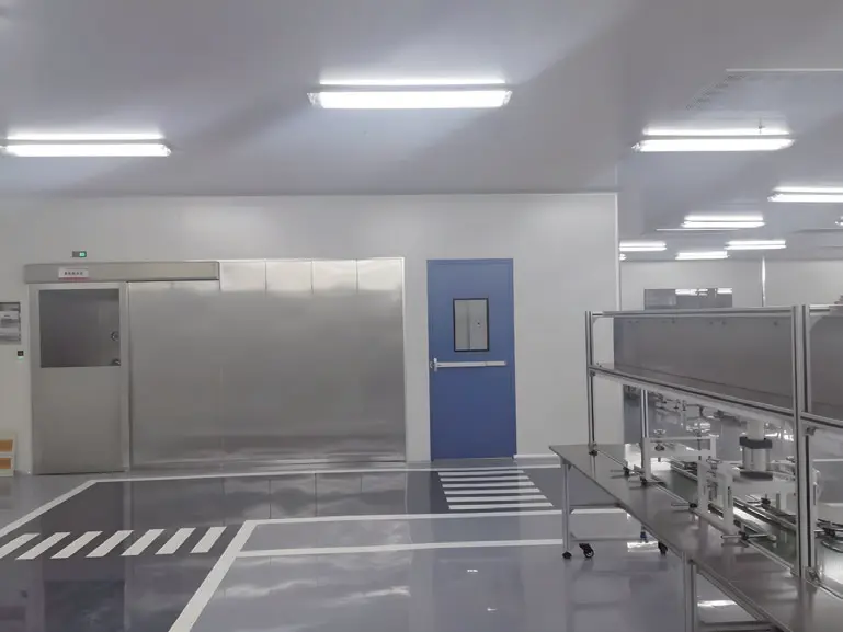 Cleanroom equipment